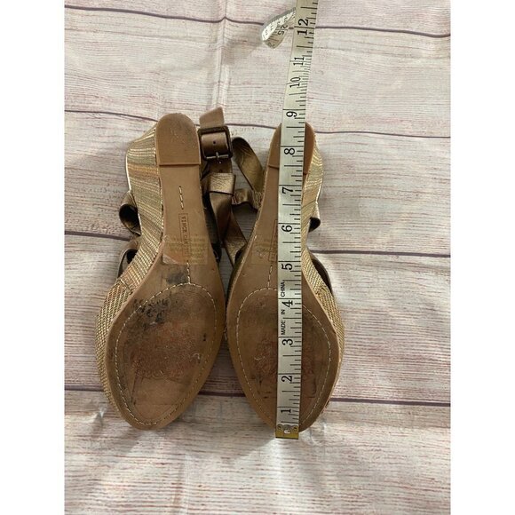Vince Camuto Gold Wedge Hattie Espadrilles Sandals - 10B - Picture 9 of 12